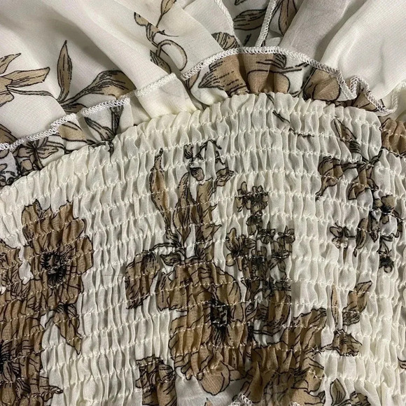 Rose & Olive Sheer Floral Crop Top Ruched Waist Peasant Sleeves New  Size Small - Picture 5 of 10